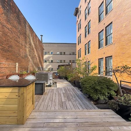 The Historic Lyric Penthouse With Private Rooftop Cincinnati Kültér fotó