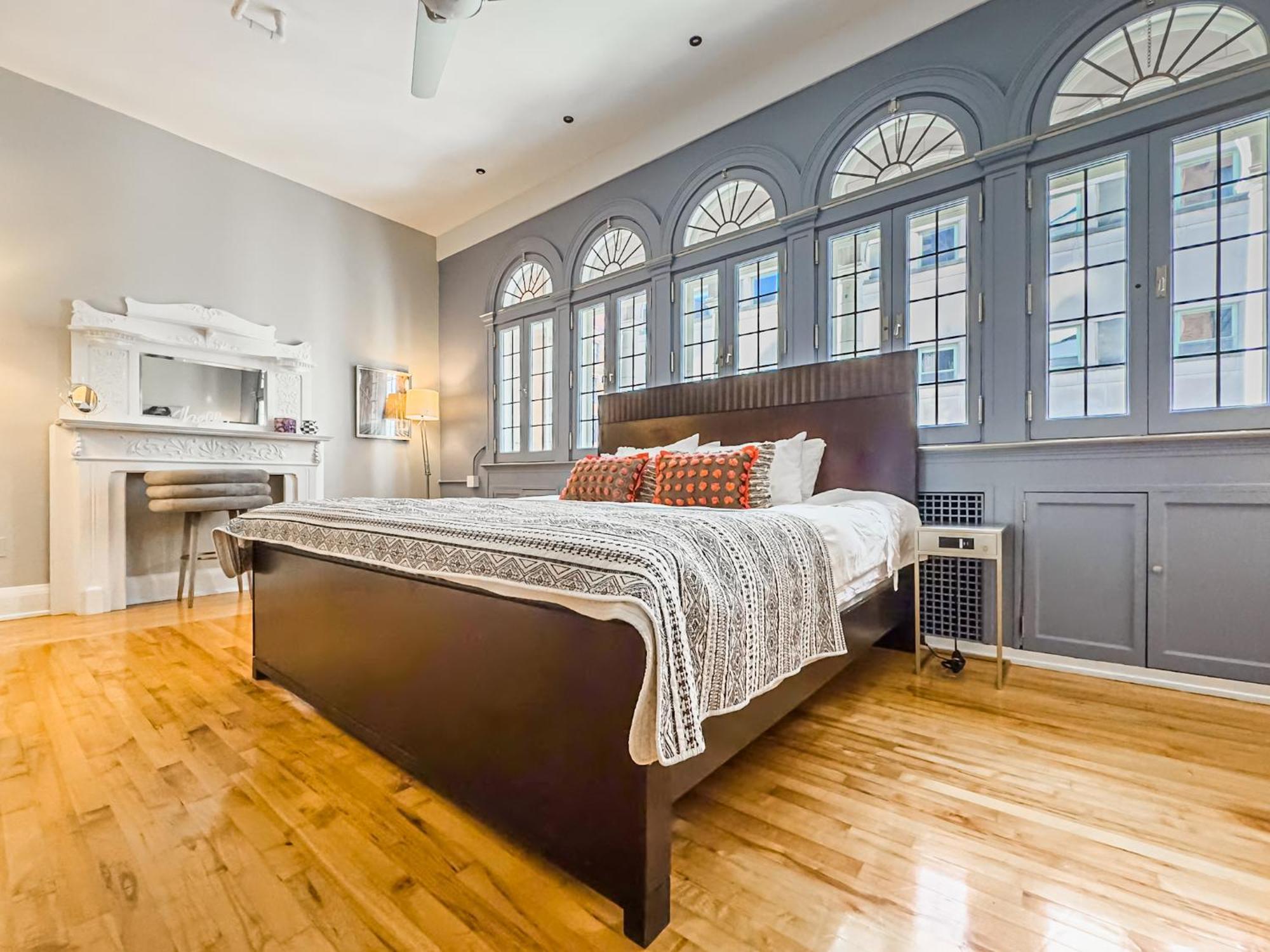 The Historic Lyric Penthouse With Private Rooftop Cincinnati Kültér fotó